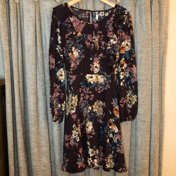 Xhiliration Wine Floral Print Long Sleeve Scoop Neck Ruffle Front Dress Medium - Picture 2 of 16
